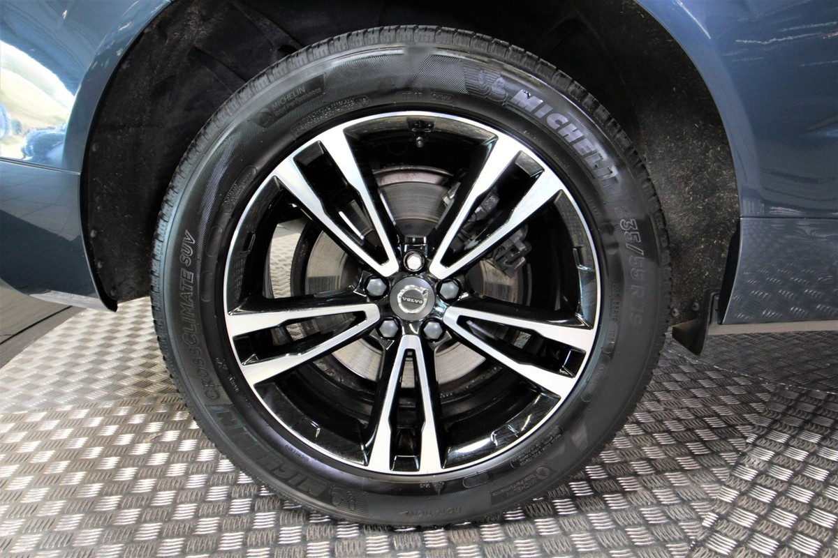 Volvo XC60 2,0 D4 190 Momentum aut. AWD