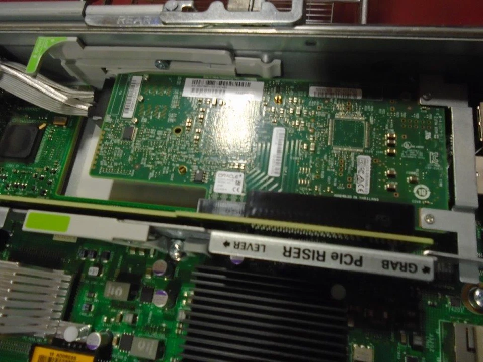 Oracle Sun S7-2 Server, 1x 8 Core 4.27Ghz 128GB 2 x 600GB 3 YEAR WARRANTY - Image 4 of 4