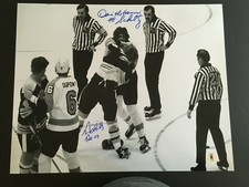 TERRY O'REILLY / DAVE SCHULTZ 16X20 DUAL AUTOGRAPH FIGHT PHOTO  C.O.A.