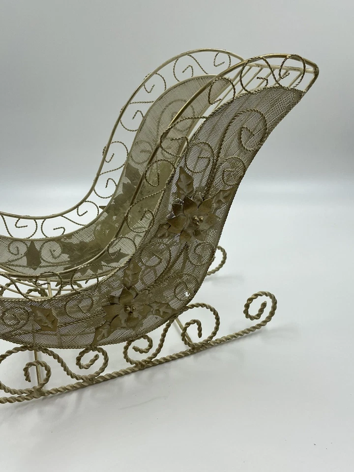 CardHolder Sleigh Basket White Gold Christmas Poinsettia French Country Cottage - Image 3 of 4