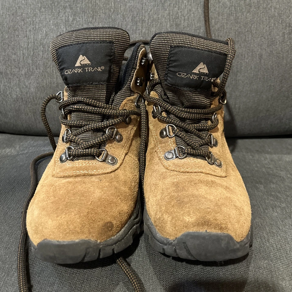 Botas impermeables de cuero para senderismo Ozark Trail Greta marrón para mujer talla 6 Foto 2 de 4