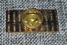 a PINS PIN DIVERS CROIX ROUGE FRANÇAISE ARTHUS BERTRAND ARGENTE