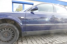 Passat 3B 3BG 3B6 Kombi + Limo Tür vorne links Fahrertür blau LA5E ohneAnbaut
