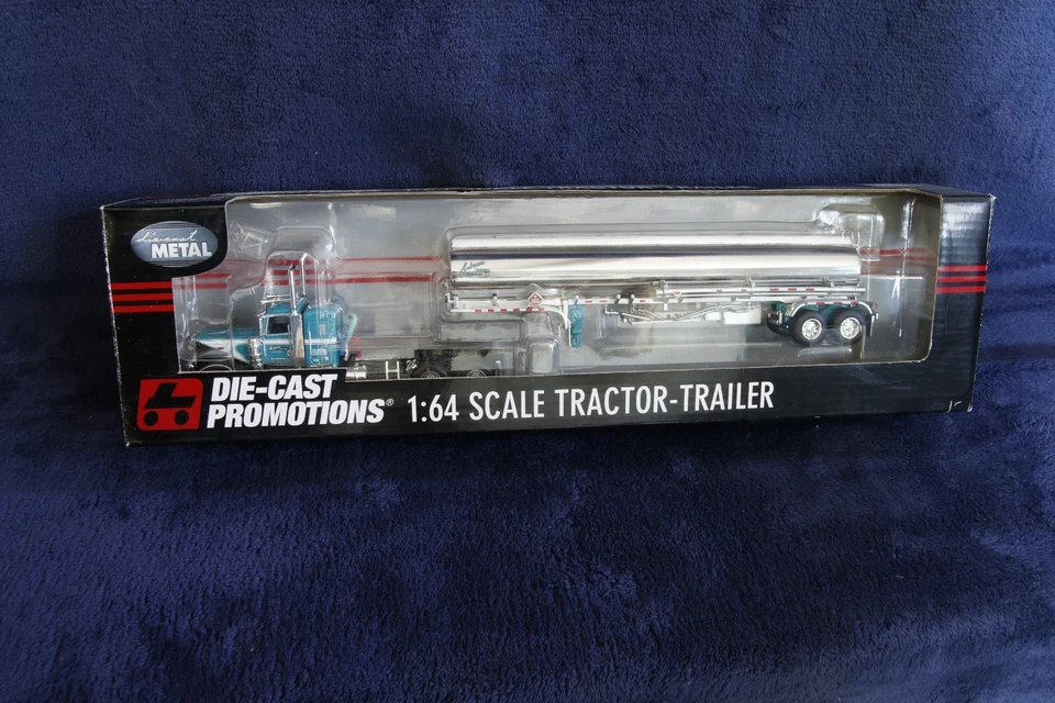 DCP 1/64 Peterbilt 379 #32801 Ankrum Tanker - Image 3 of 4