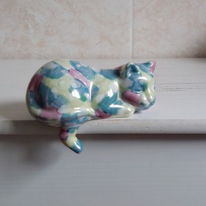 Vintage Cat Shelf Sitter Pottery Ceramic Cat Kitten Animal Shelf Ornament Spots