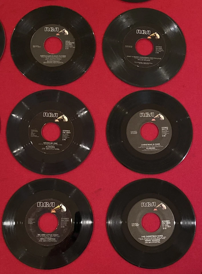 Christmas Lot - 22 = 45 ‘s Records. Elvis, Brenda Lee, Bing Crosby ,  And More - Image 3 of 4