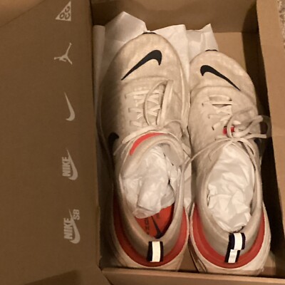 Nike ZoomX Invincible Run 3 White Bright Crimson Men Size 10.5 