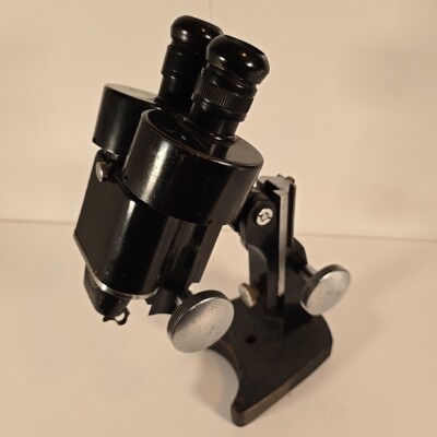 Vintage - American Optical Company - SPENCER Microscope