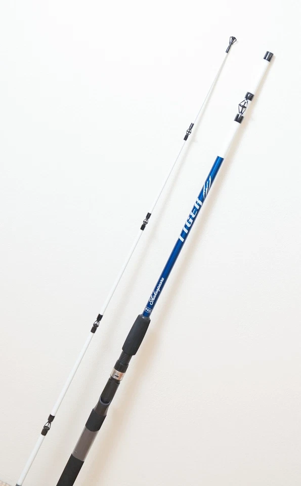 Baitcast de varilla giratoria de fundición Shakespeare de 1,98 m para aficionados y entusiastas AU Foto 2 de 4