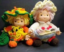 Vintage 2 Strawberry Shortcake Dolls Crochet Hand Knitted Crafted Hong Kong 11"