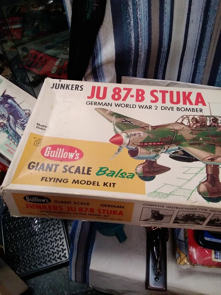 Guillow GUI1002 Ju 87B Stuka Giant scale balsa model kit - Image 2 of 4