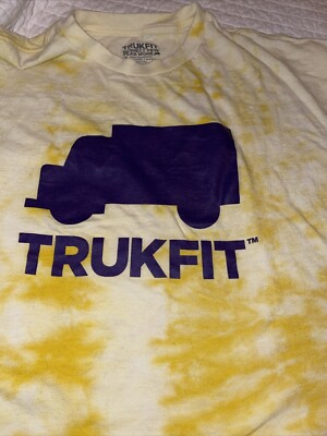 T-shirt Jaune Homme Tommy Hilfiger Garment Dye Chest | Espace des marques