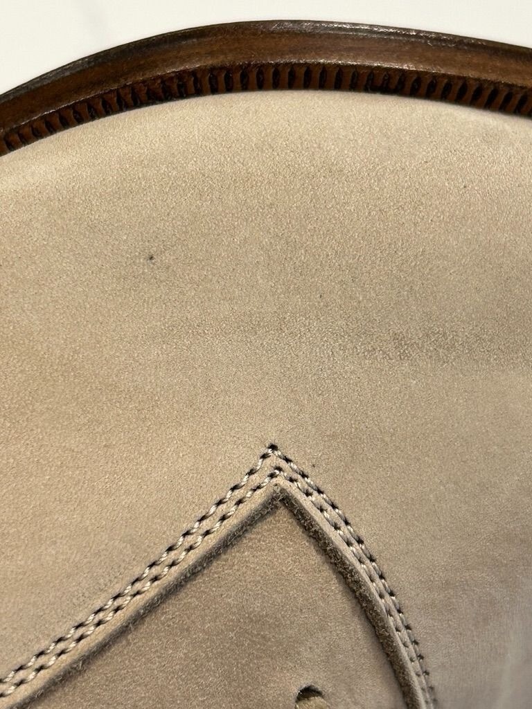 Picture 9 of 10