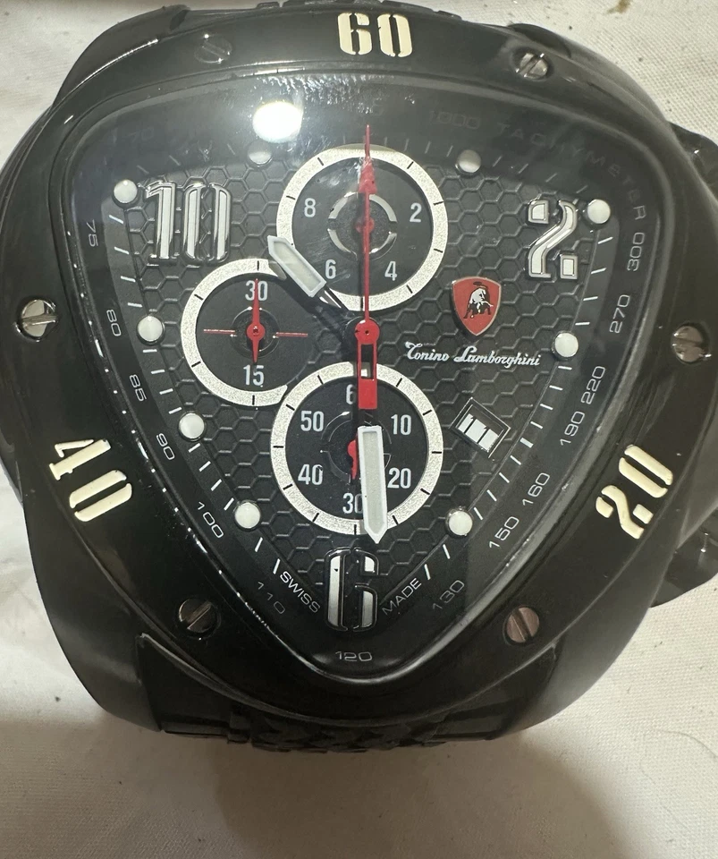 Reloj Tonino Lamborghini Jumbo Spyder 1505 NUEVO PERO NECESITA BANDA PRECIO DE VENTA SUGERIDO POR EL FABRICANTE $2,516 L1 Foto 3 de 4