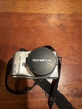 Olympus CAMEDIA C-740 Ultra Zoom 3.2MP Digital Camera - Silver