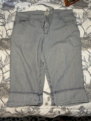 Faded Glory Blue White Pin Striped Capris Size 18