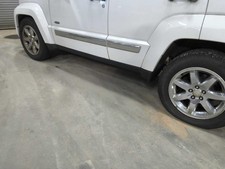 Liberty  2012 Rocker Panel Moulding 713046