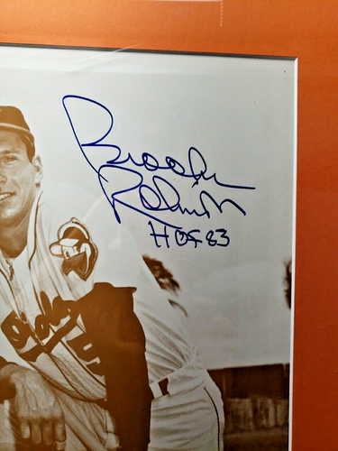 BROOKS ROBINSON Autographed 11x14 Photo (w HOF 83) Framed/Matted (JSA) - Picture 2 of 3