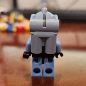 Lego Mr. Freeze Villain Batman Minifigure 
