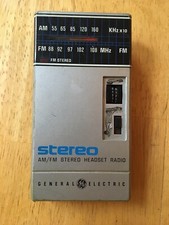 GE General Electric Stereo Am/fm Stereo Headset Radio Model No. 7-1600B Working