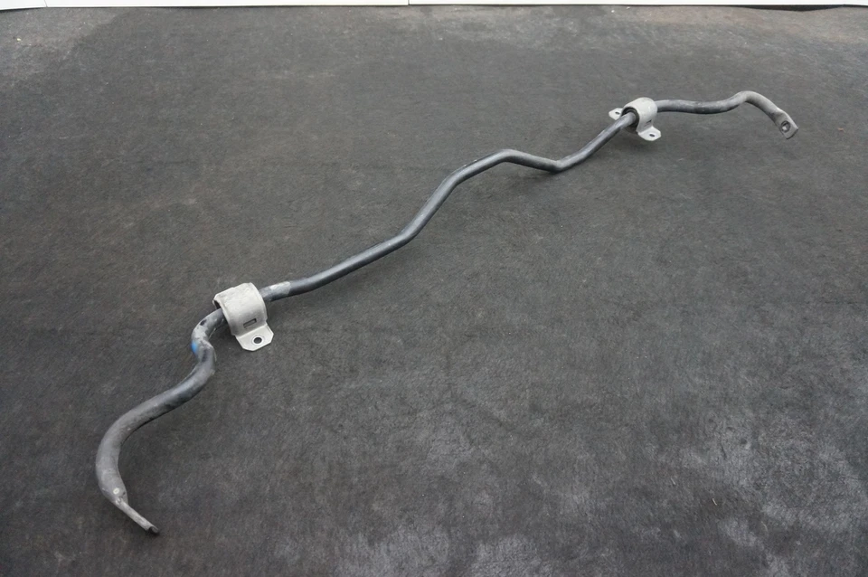 Barra estabilizadora estabilizadora de suspensión trasera OEM 8W0511305AM Audi S5 B9 2018-24 Foto 4 de 4