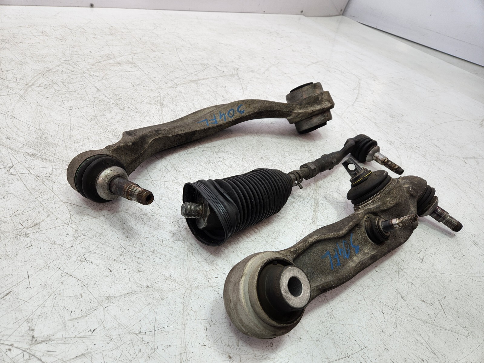 ✅ 10-14 OEM Rolls-Royce Ghost RR4 Front Left Driver Control Arm W/ Tie Rod SET