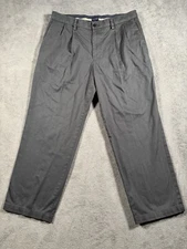 VINTAGE Dockers Pants Mens 34x29 Gray Pleated Front Classic Fit Khaki Old Money