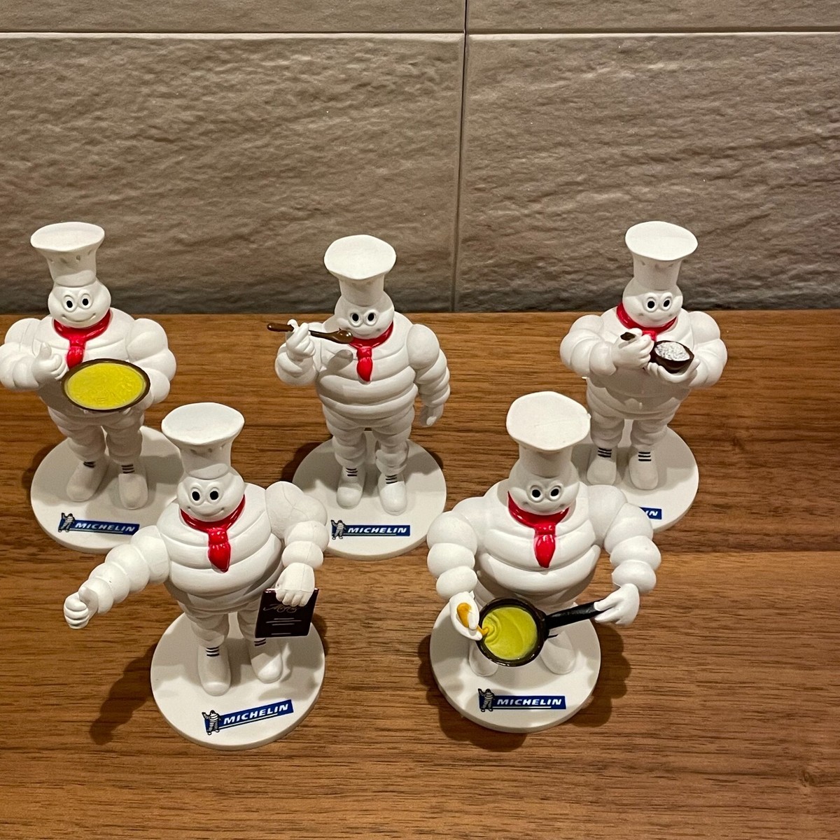 Michelin Man Bibendum Michelin Guide Figure Set of 5 for collector