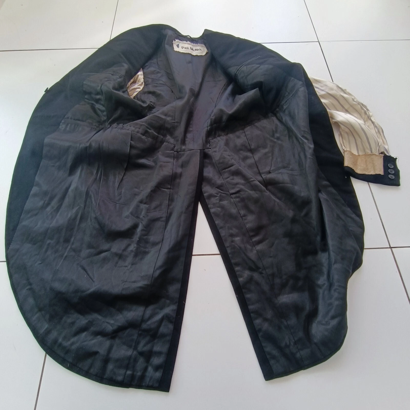 Paul McNeil Customised / DECONSTRUCTED VINTAGE TAIL JACKET Size L / XL SUPERB - product detail image 14