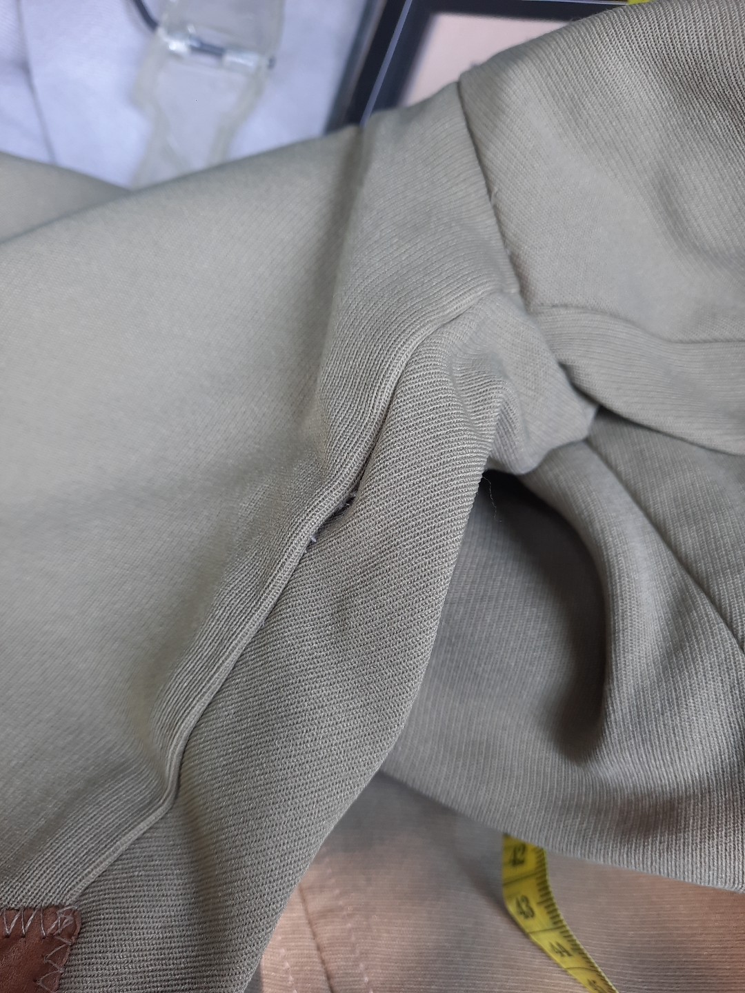 TAILORED SPORTSMAN  Style 4943 Kids Size 10 Classic Riding Pants Jods Beige