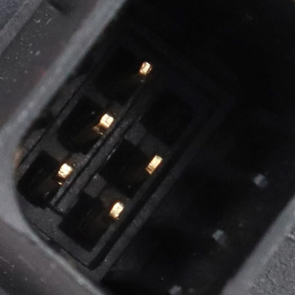 Actuador de bloqueo de puerta trasera izquierda para Chevrolet 2008-2009 GMC Foto 2 de 4