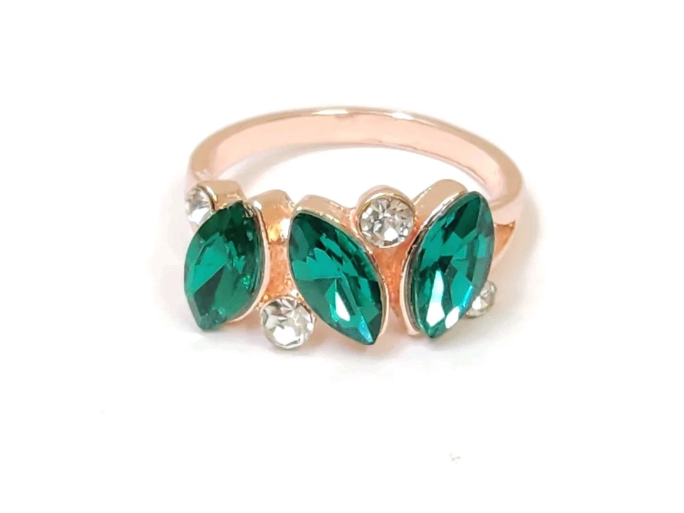 ANILLO DE CÓCTEL ORO ROSA 14K HGE SIMULADO PIEDRAS PRECIOSAS ESMERALDA ESTRÁS TALLA 9,25 Foto 2 de 4