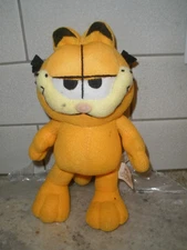 PLAY BY PLAY FARFIELD PLUSH 8"