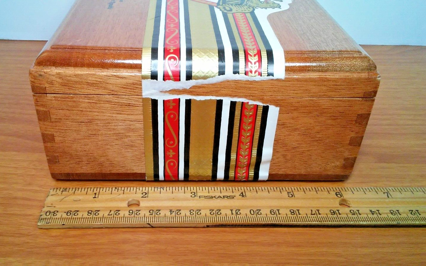 Ashton Cabinet No 6 Empty Wood Cigar Box Hand Crafted Dominican