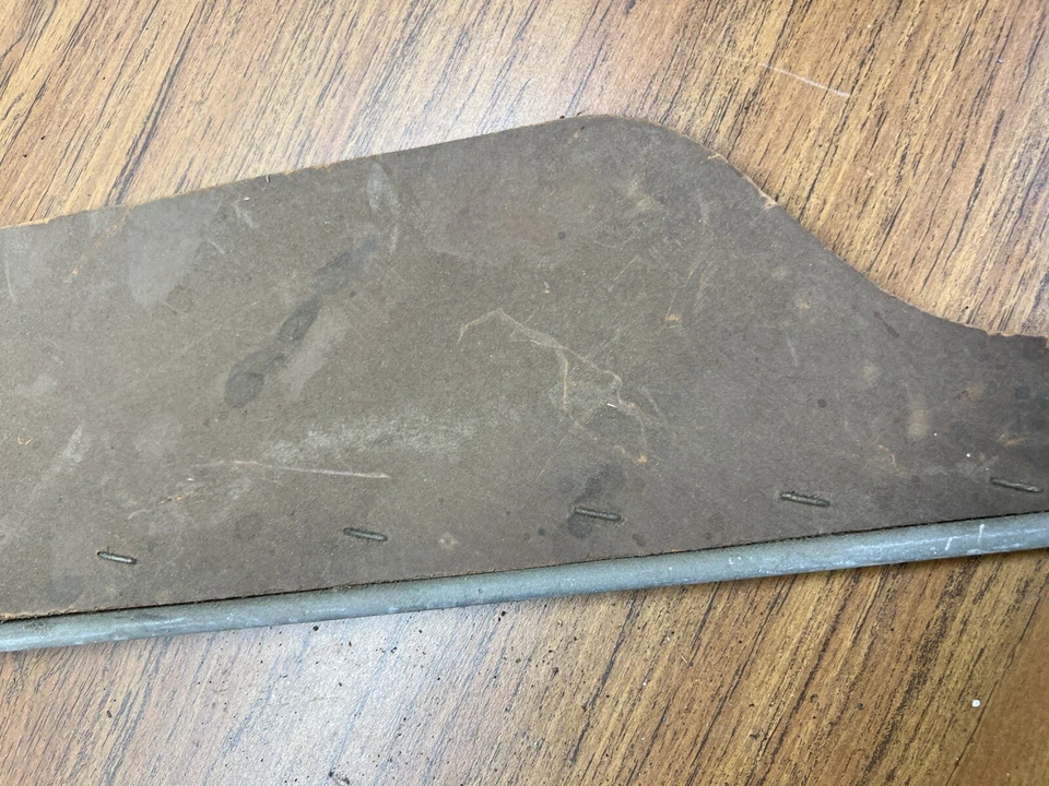 1965 Falcon Tudor 2 Door Post RH Sunvisor #6 ROUGH - Image 3 of 4