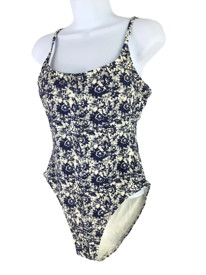 Traje de baño de una pieza Faherty x Andie The Amalfi para mujer estampado batik isla grande Foto 4 de 4