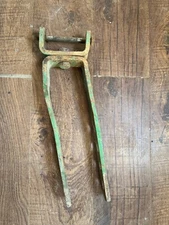 John Deere 24WS Small Baler Pedestal Bearing Bracket BP 14054 E E 12835 E