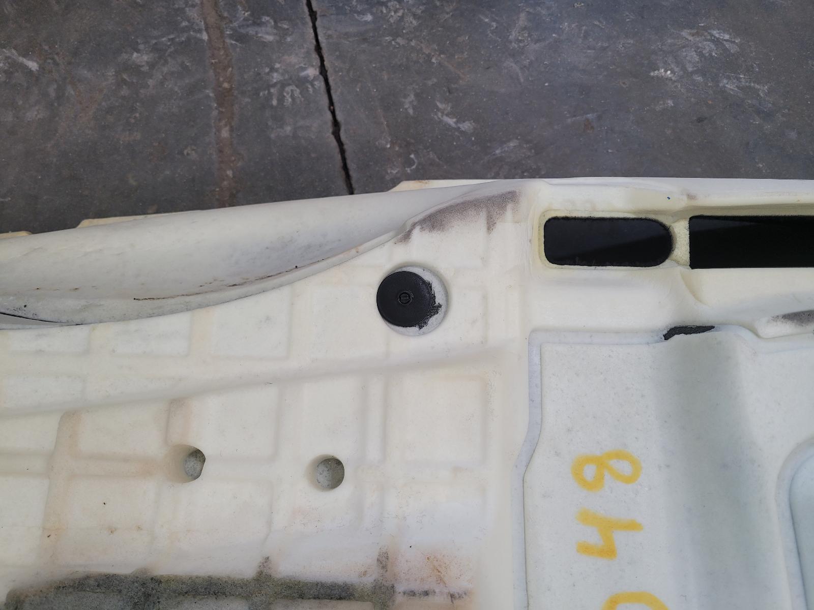2017-2020 Ferrari Portofino RIGHT PASSENGER Front Carpet tub Part# 89143600