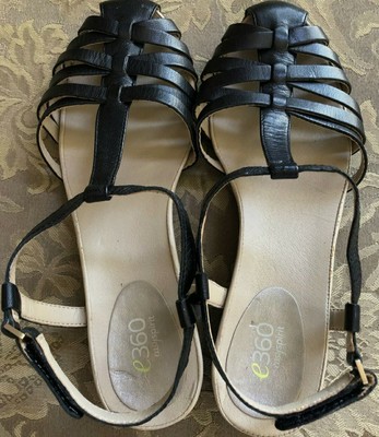 easy spirit closed toe sandals