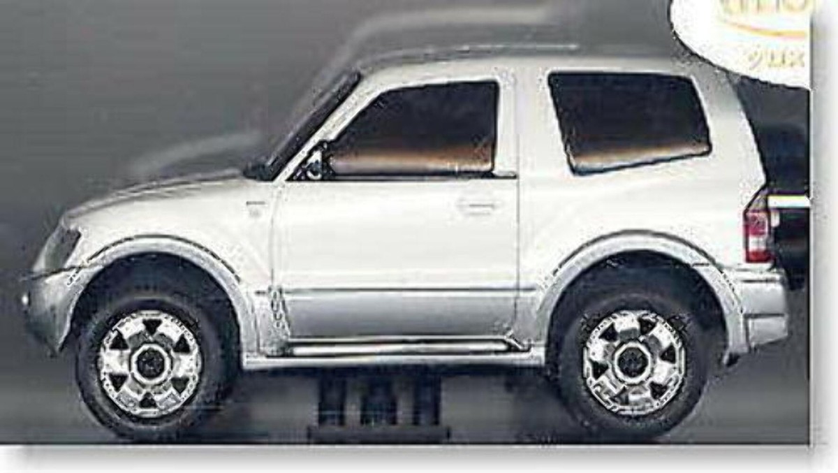 Kyosho Mini-Z Overland (MVG5W-B) Mitsubishi Pajero White ASC