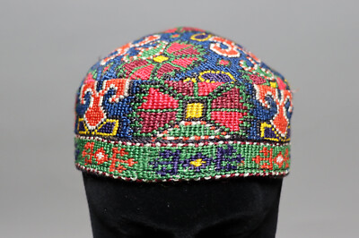 vintage orient handbestickte seiden Mütze aus Tajikistan Tubeteika No:HH22/3