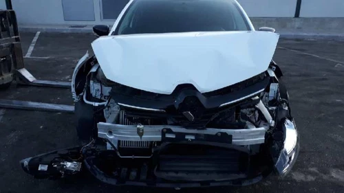 Mando Elevalunas Delantero Derecho para RENAULT CLIO IV Dynamique 2017 5465720 - Imagen 8 de 9