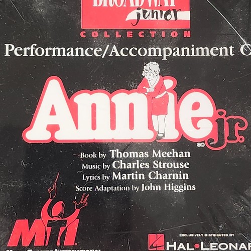 Annie Jr Broadway Junior MTI Performance Accompaniment CD 1998 Hal Leonard - Imagen 3 de 6