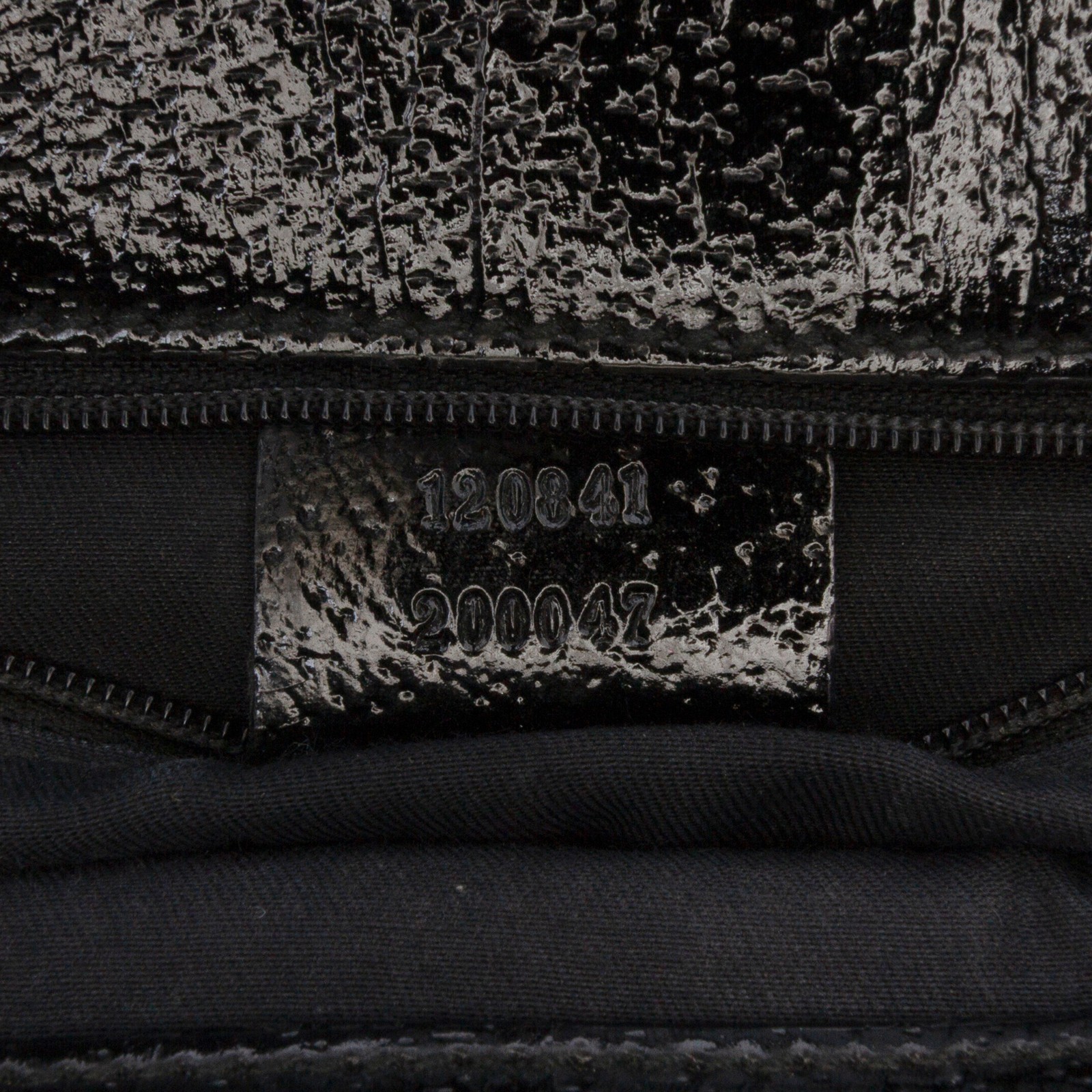 Authenticated Gucci GG Canvas Eclipse Crossbody B… - image 6