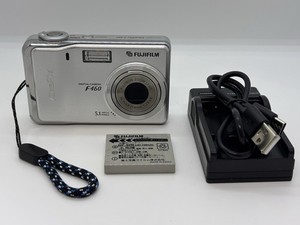 Fujifilm Finepix F450 | eBay