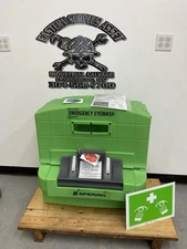 Sperian Fendall Pure Flow 1000 Emergency Eye Wash Station NIB