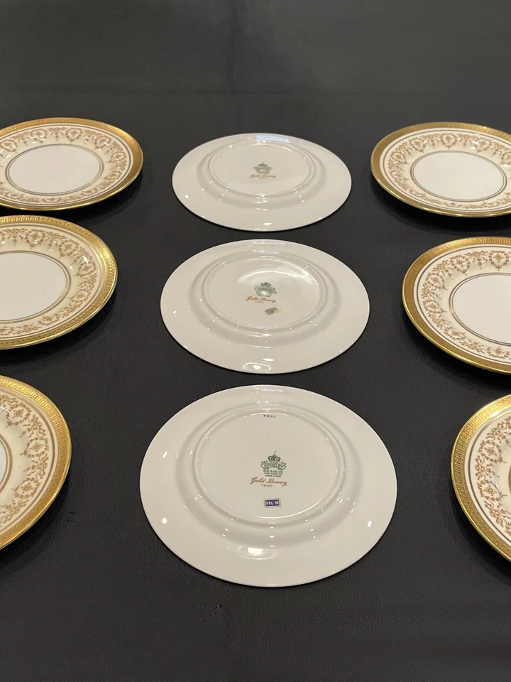 Vintage Aynsley England Gold Dowery Bread Plate 7892 Set of 9 (6 3/8") - Image 2 of 4