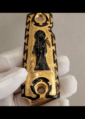 Santa muerte mexican Cachas black gold 1911 pistol gun grips