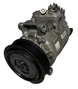Kompressor Klimaanlage 1K0820808A Skoda Octavia 1.8 TSI Bj 2011 1798 CCM 118 KW