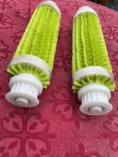 Maytronic Dolphin MOBY Diagnostic Pool Cleaner drive wheels and scrubbers